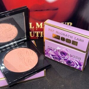 Pat McGrath Divine Blush - 'FLEURTATIOUS'